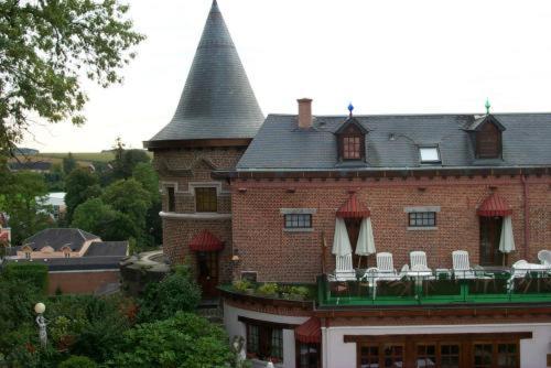 Chateau La Tour Du Roy Vervins Экстерьер фото